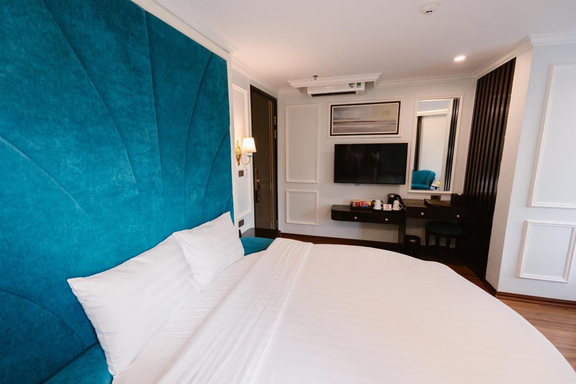 Hong Van Hotel Hanoi Exterior photo